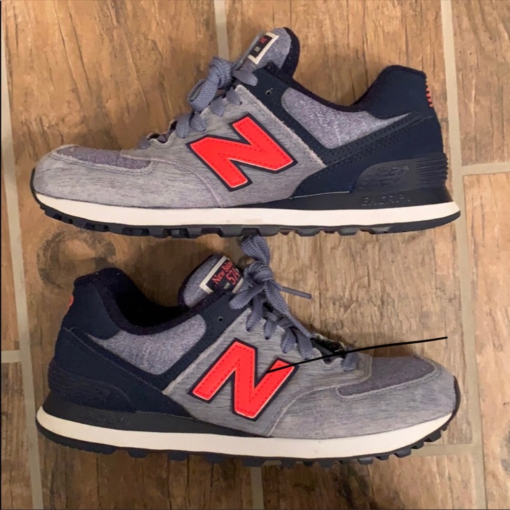 New balance tennis shoe 574